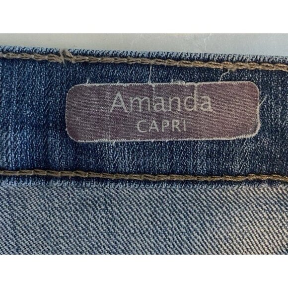 Gloria Vanderbilt Amanda Capri Jeans Womens Size 14 Blue Stretch Denim Casual - Picture 7 of 15